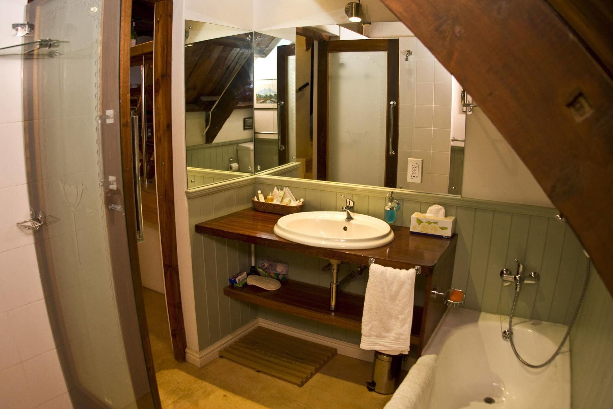 Braeside House Self Catering * Cape Town